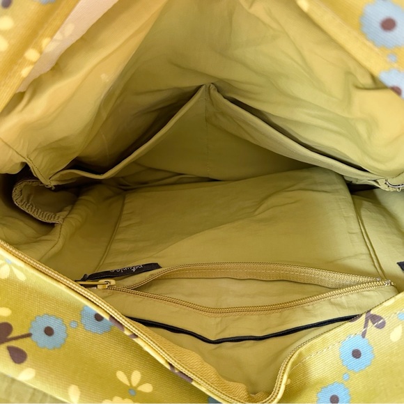 PETUNIA PICKLE BOTTOM green boxy backpack diaper bag - Picture 7 of 7